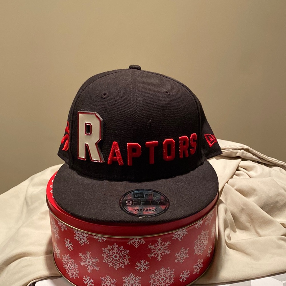 Raptors hat
